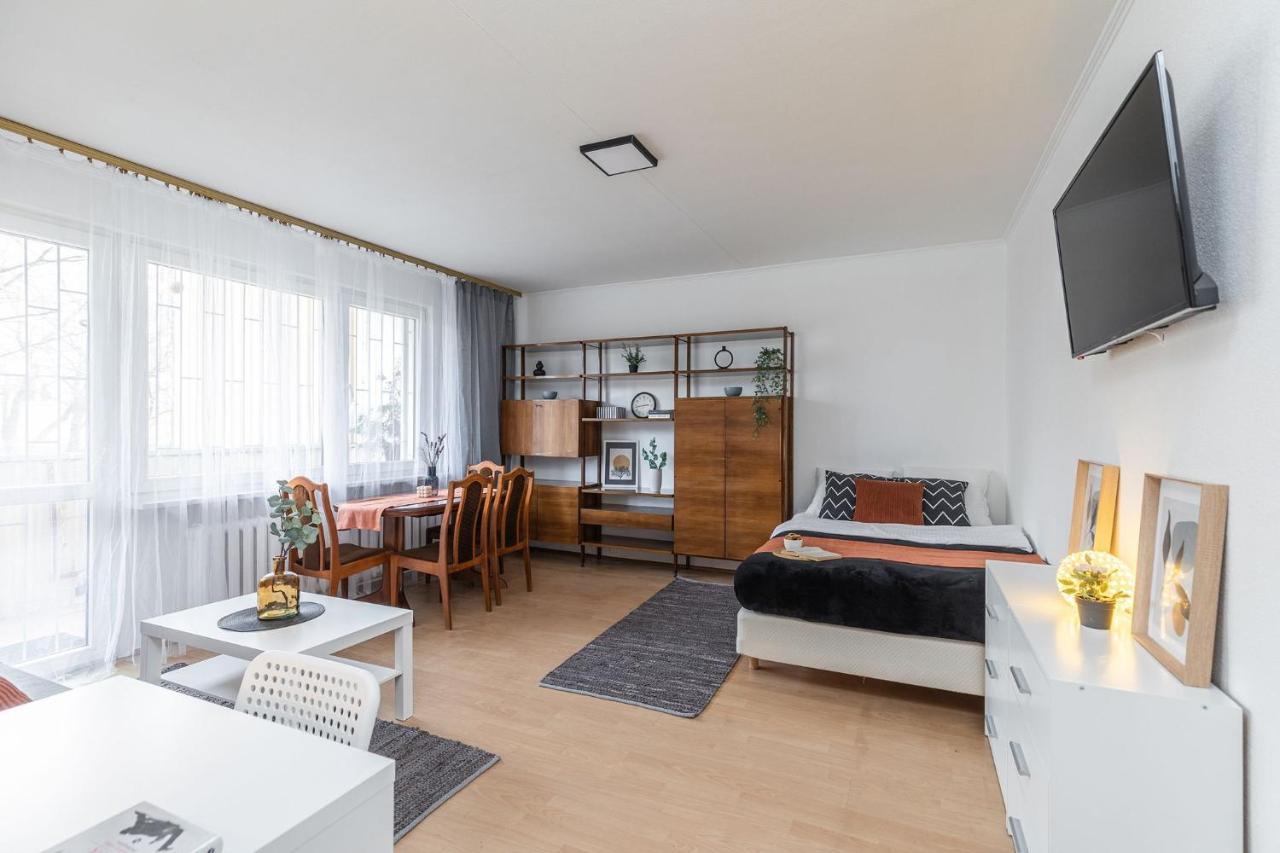Apartament Room, Pirenejska 20 Cozy